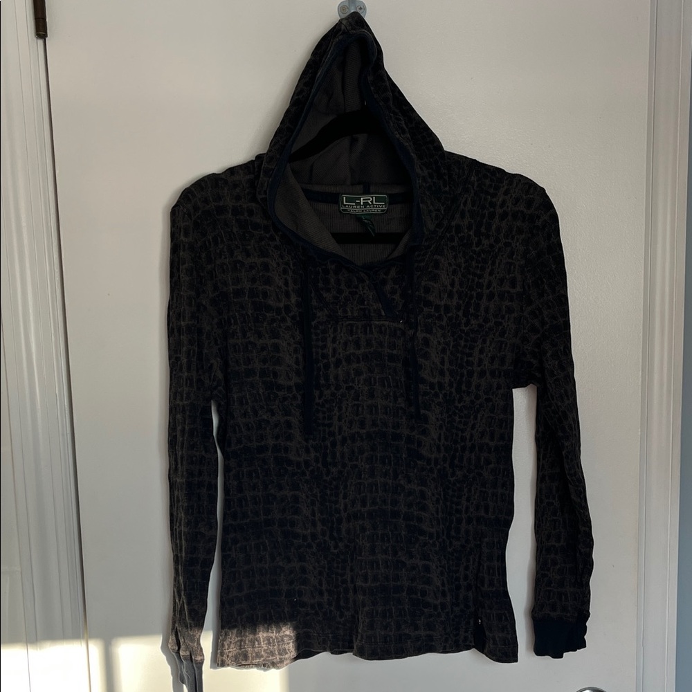 Vintage L-RL Ralph Lauren long sleeve hooded knit shirt.